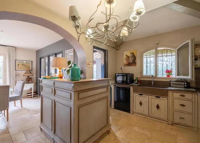 Βίλα Soleil D'ete Pool & View Yourhosthelper Σαιντ-Μαξίμ